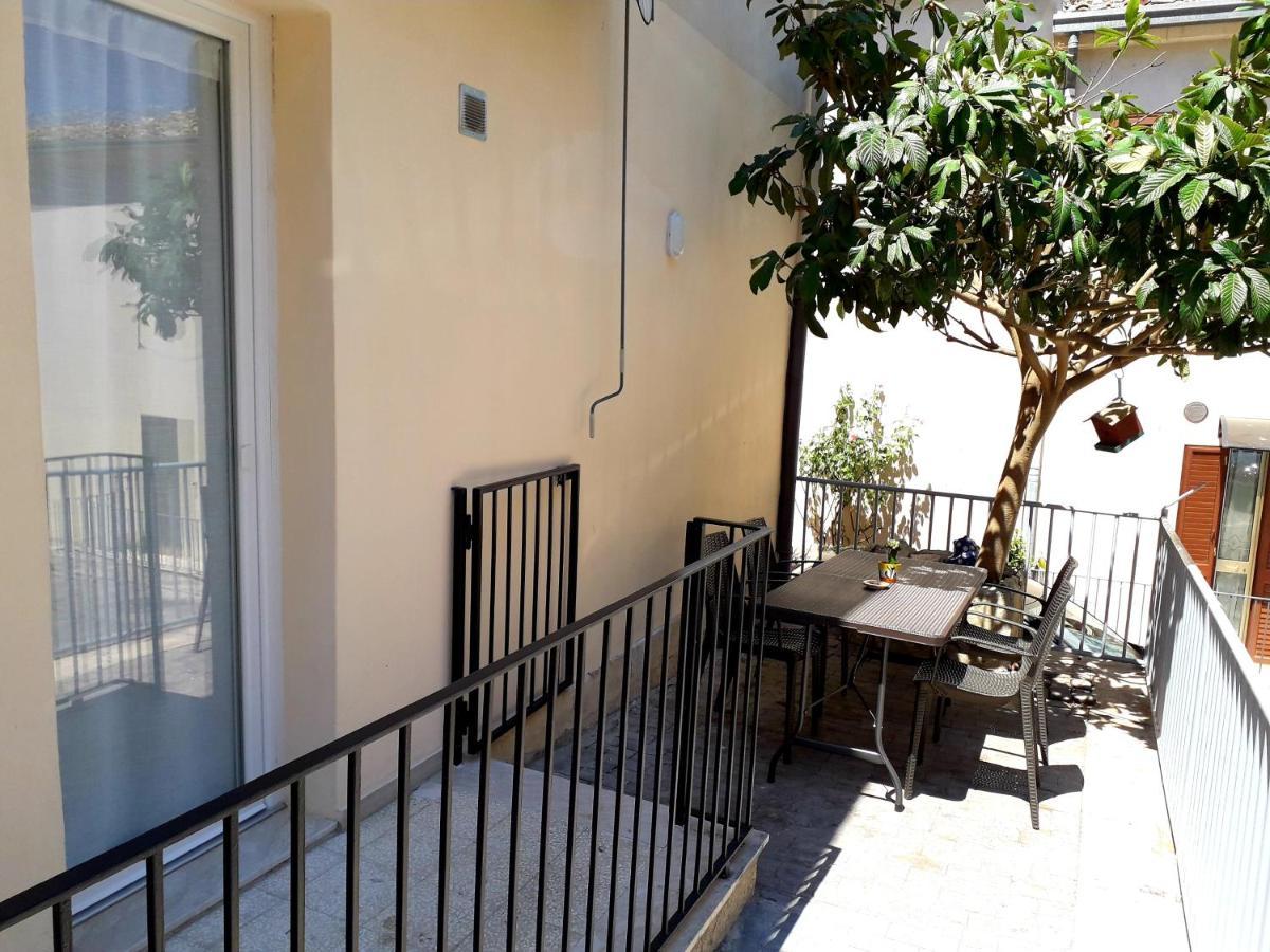 La Casa Del Nespolo Villa Ragusa Buitenkant foto